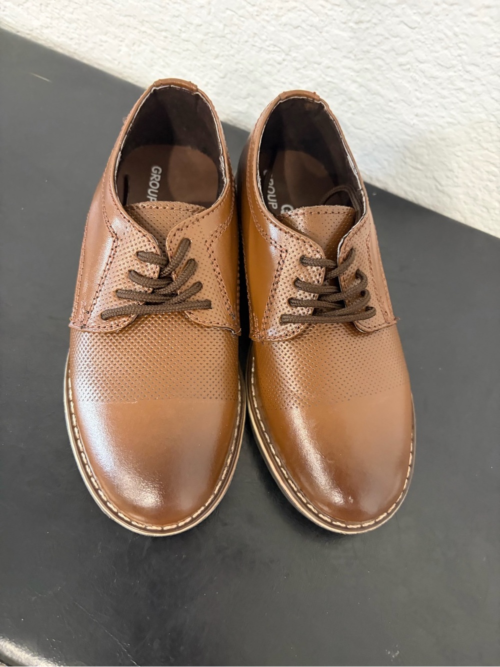 Kids Group Jarth Brown Dress Shoes with Perforated Toe - Classic Lace-Up